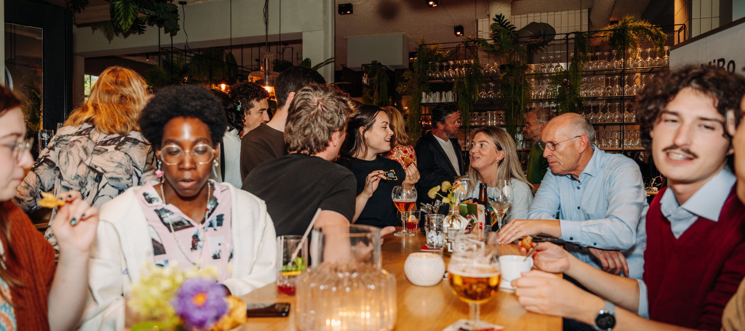 Netwerkborrel in de borrelhoek bij De Utrechter op het Vredenburg
