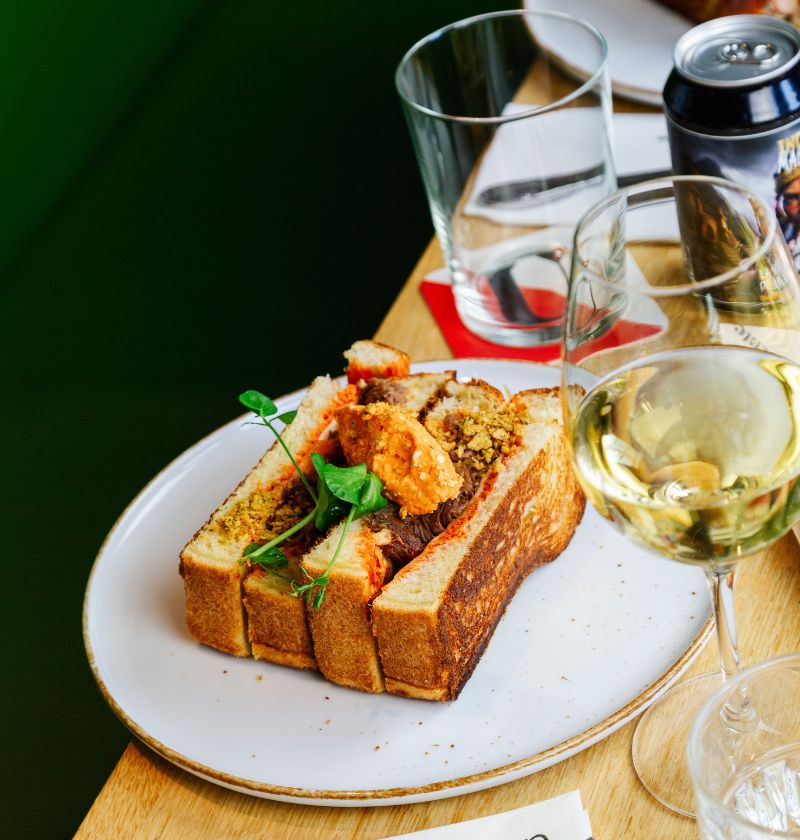 De Utrechter, Lokale makers, de beste tosti's van ons stadsie, De Bakkert