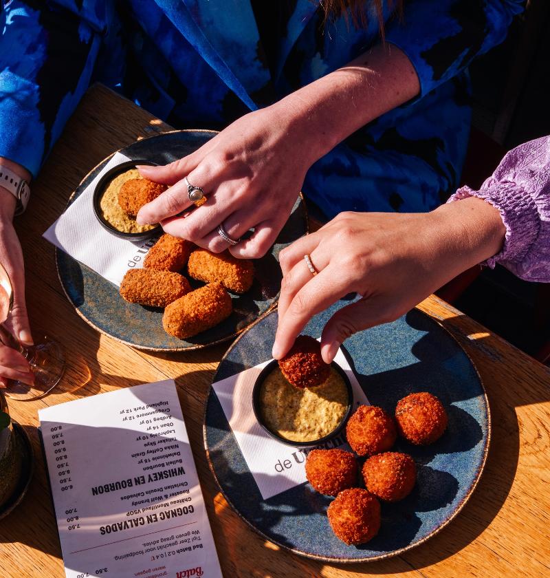 Heerlijke borrelsnacks van de Heeren van Loosdrecht bij De Utrechter